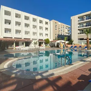 Apart Otel Oya Family, Kuşadası